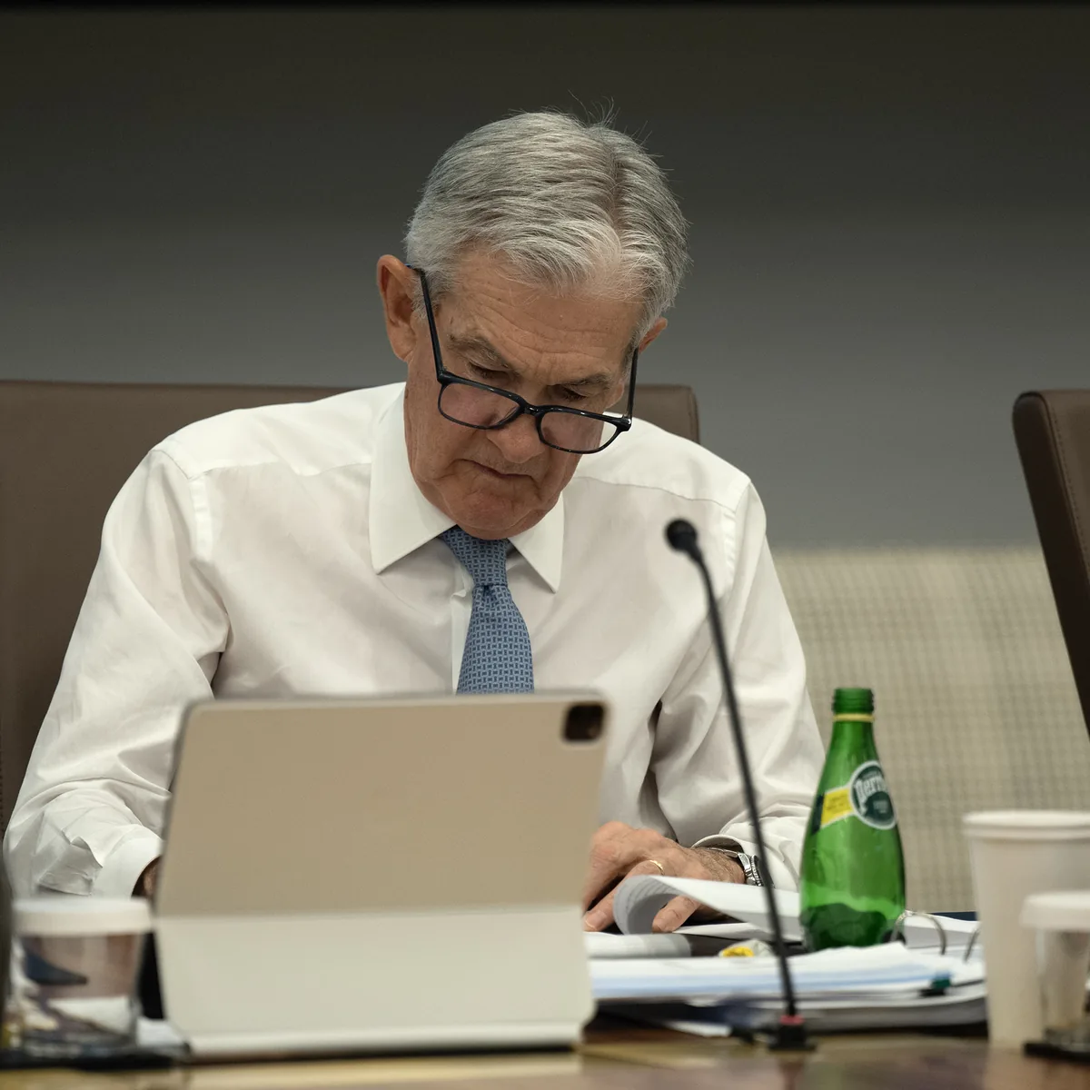 Federal Reserve Chair Jerome Powell preparing for an FOMC meeting in Washington, D.C.
